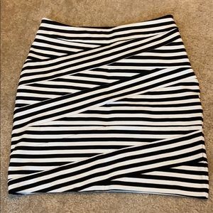 Express bondage style skirt